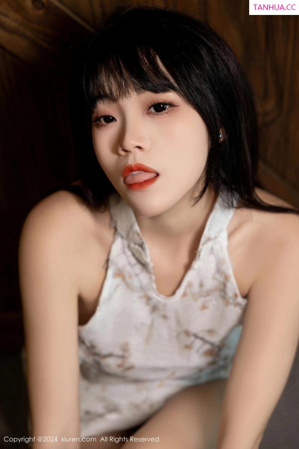   [XiuRen]高清写真图 2024.04.23 No.8434 唐安诺 性感美腿第58张图片